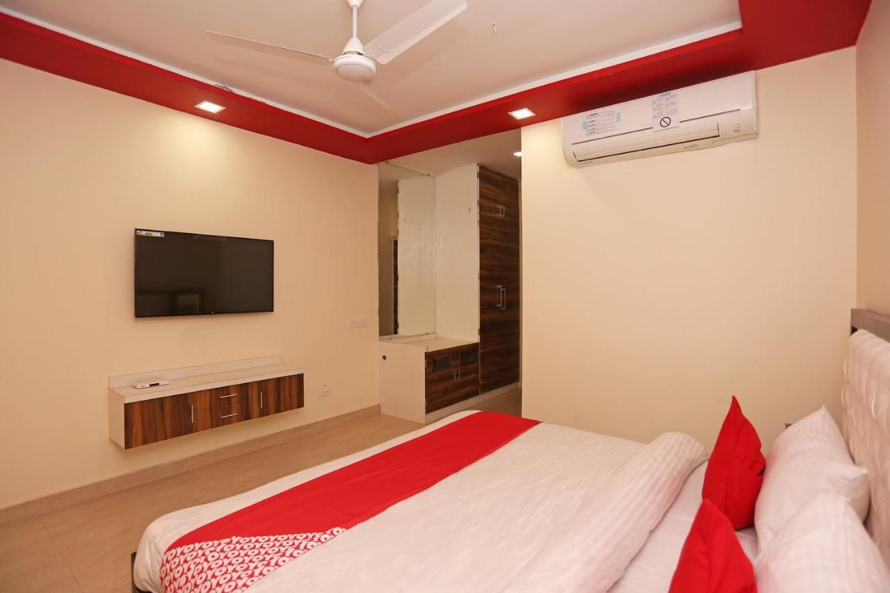 Oyo 23495 Hotel The Park Juhi Bari Ngoại thất bức ảnh